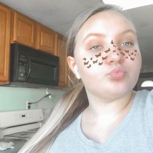 Meet your Posher, Gloriann